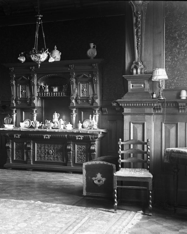 Histoire du style ~ 1880-1900 Renaissance: Sols, Menuiseries, Portes & Stuc card image