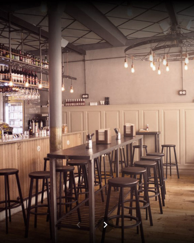 Inspiration - Utanpåliggande eldragning med metallbox card image