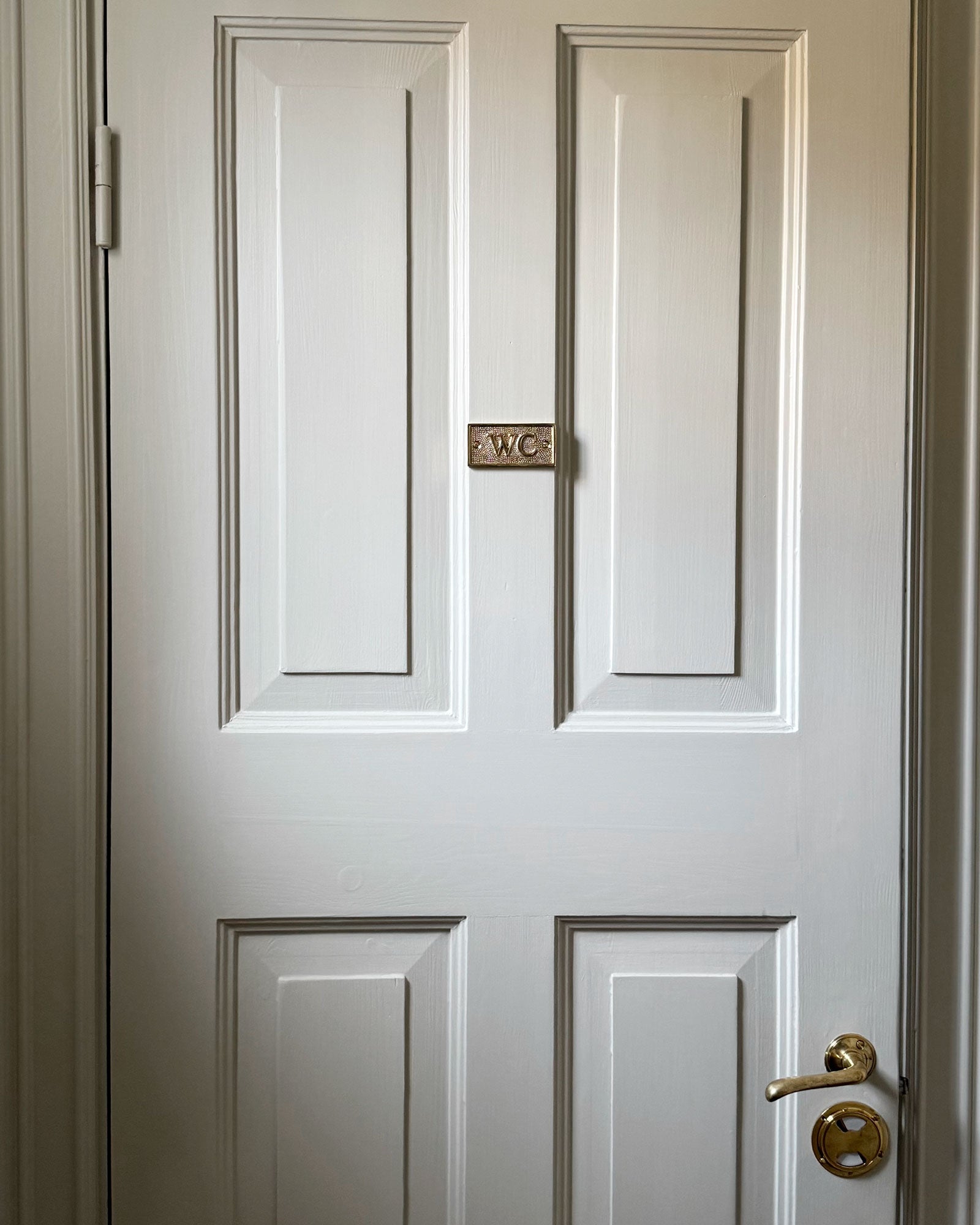 WC Sign – Brass image