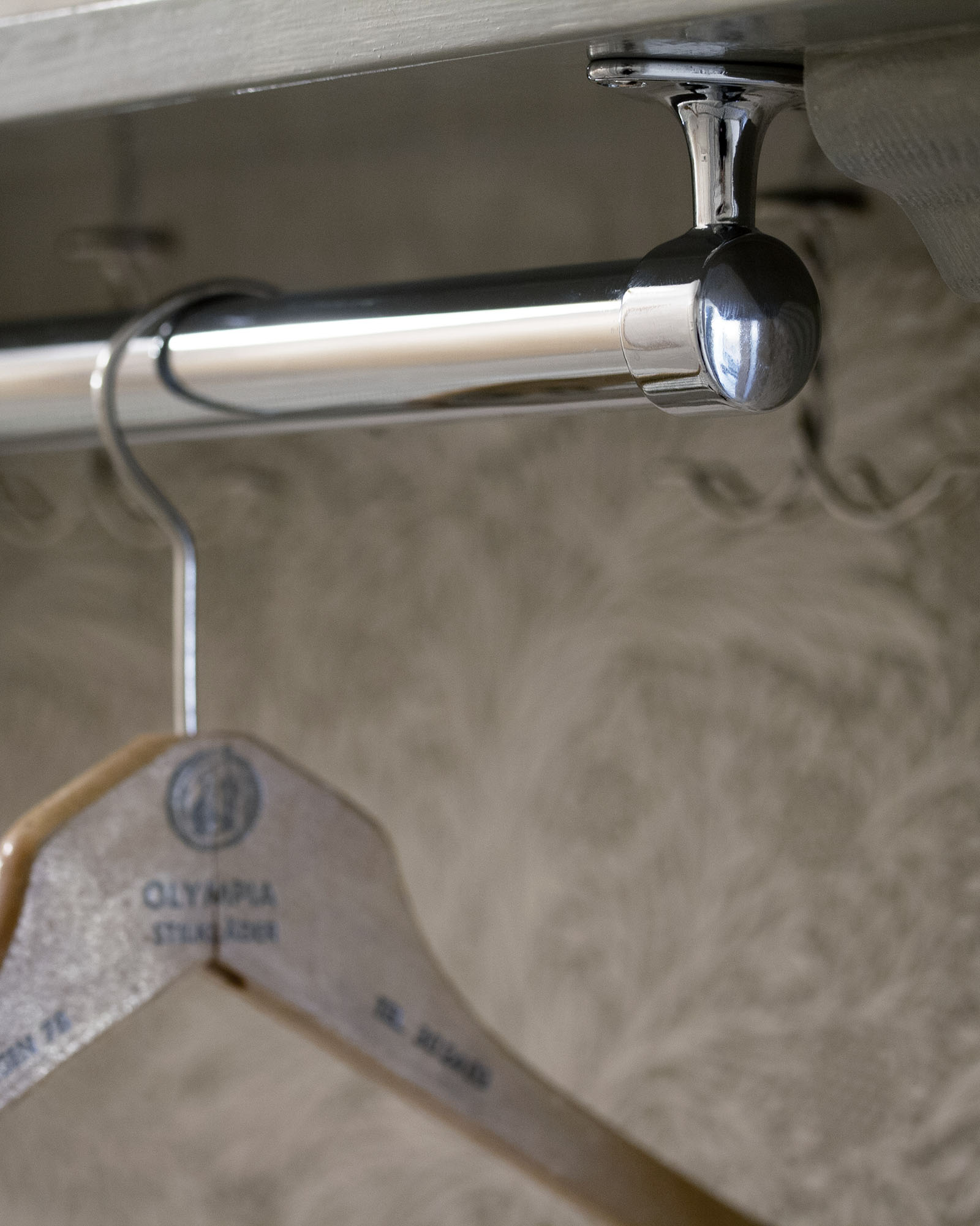 Rörhållare romb - Krom image