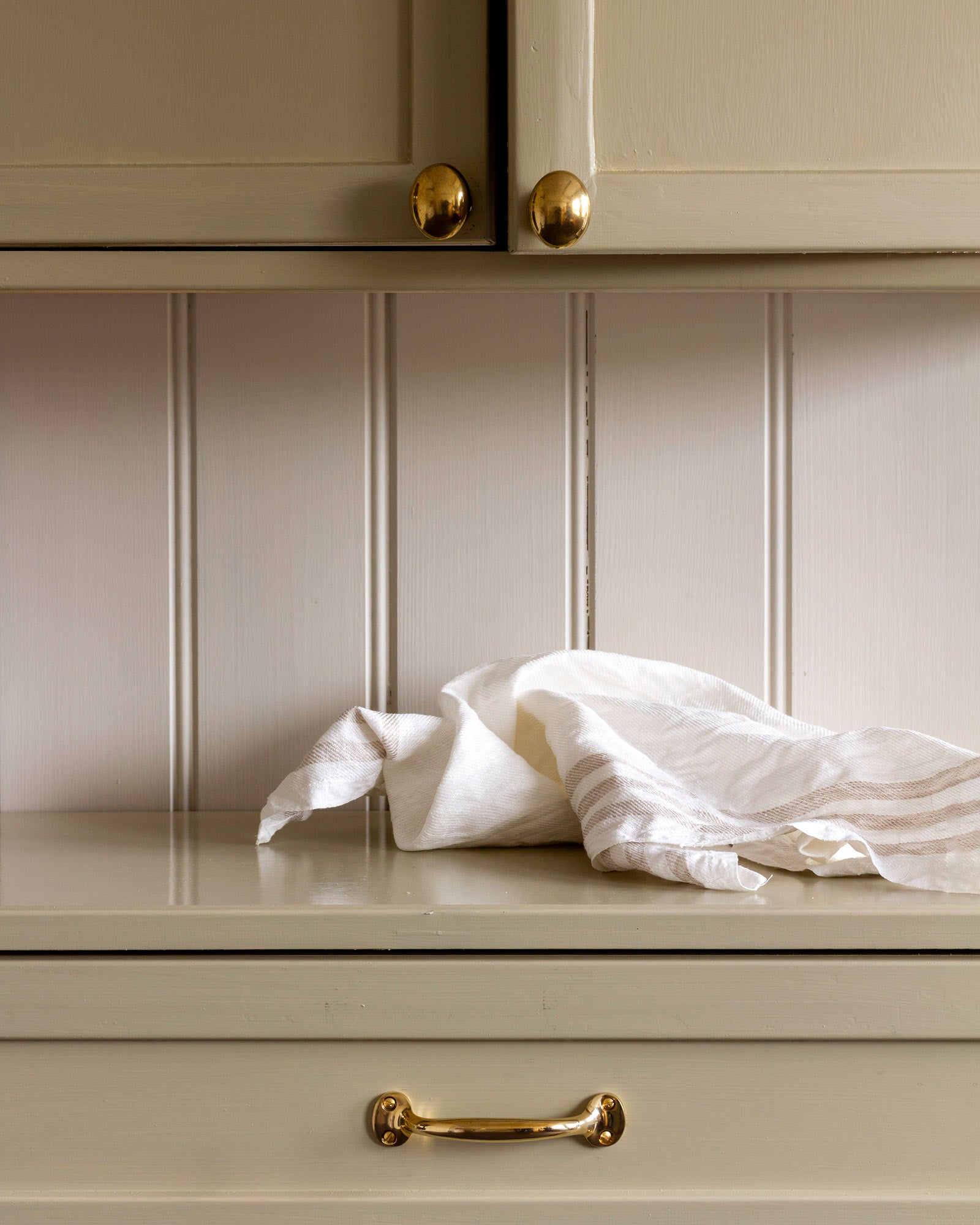 Knob - Oval brass 40 mm image