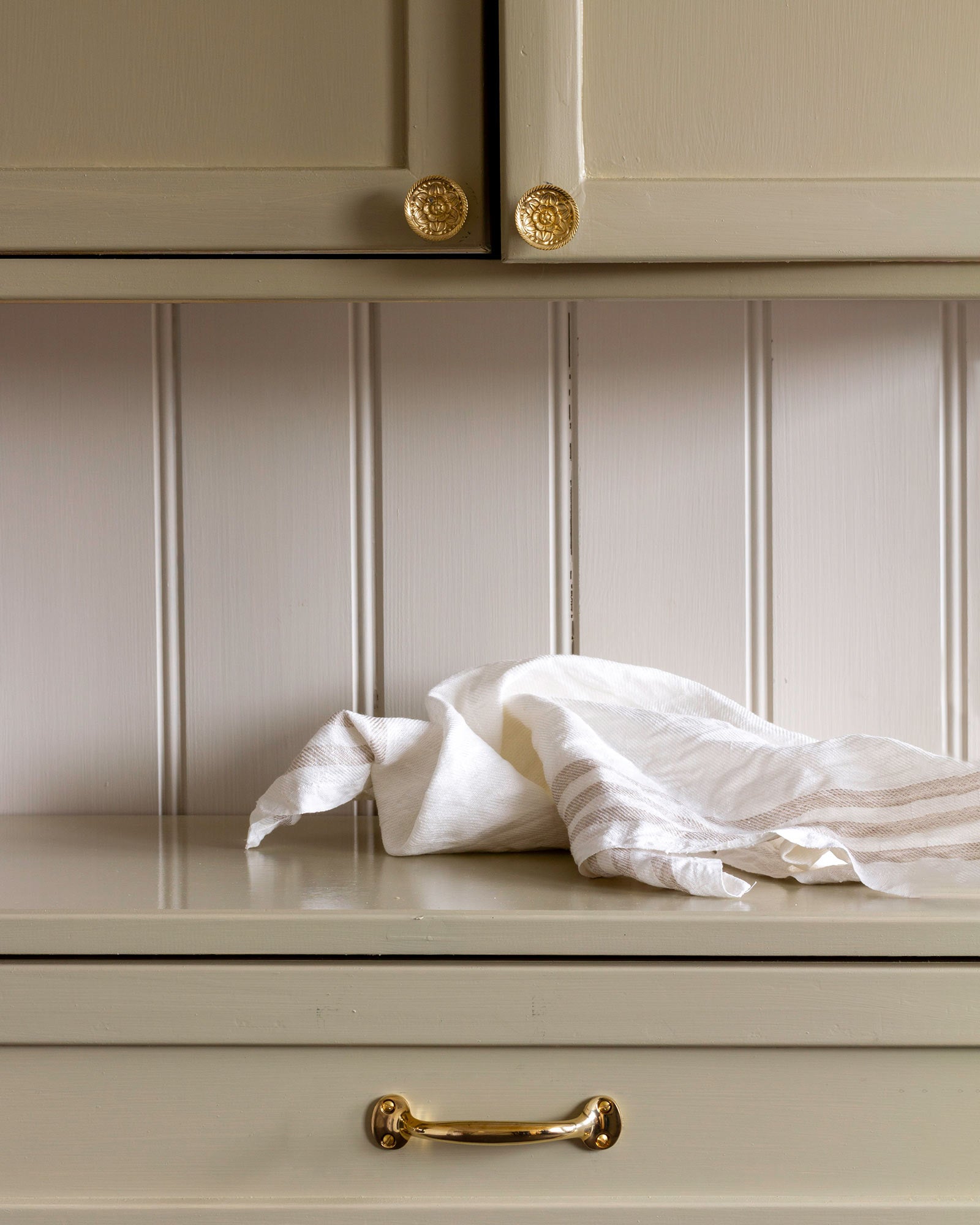 Knob - Flower brass image