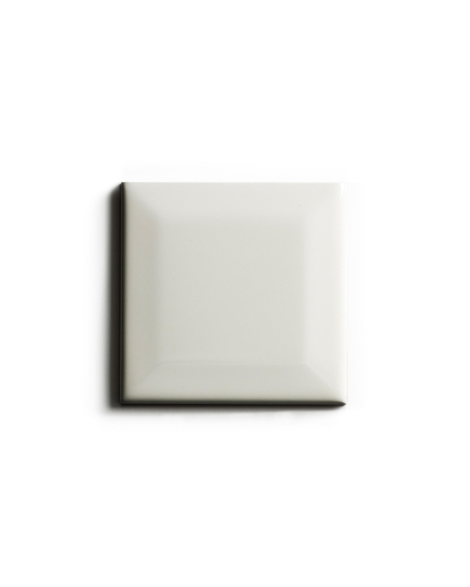 Flise, Victoria - Facetkant, 7,5 x 7,5 cm, elfenbenshvid, blank image