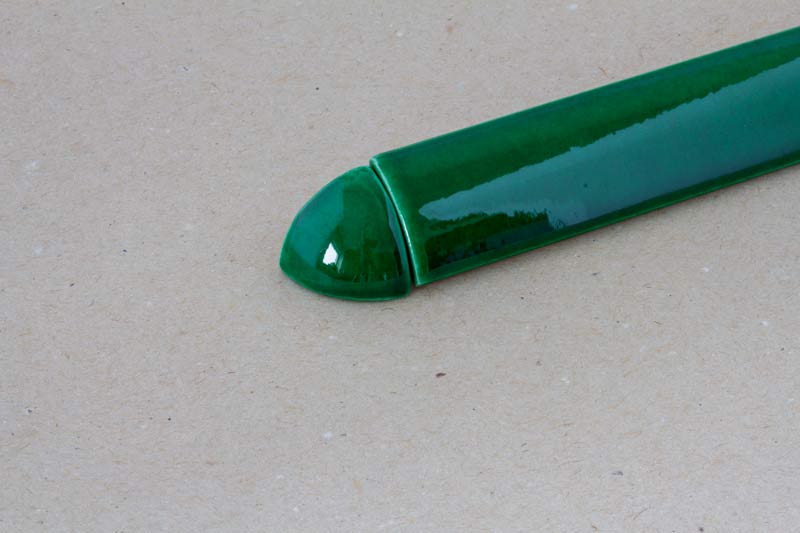 Kakel Victoria - Kantlist 2,5 x 15 cm buteljgrön image