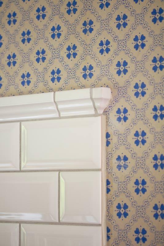 Flis Victoria - Hjørne til brystningslist 3,5 x 15 cm hvit image