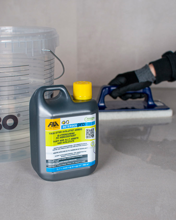 Acid-Based Cleaning Agent - Fila Deterdek Pro 1L (34 fl oz) image