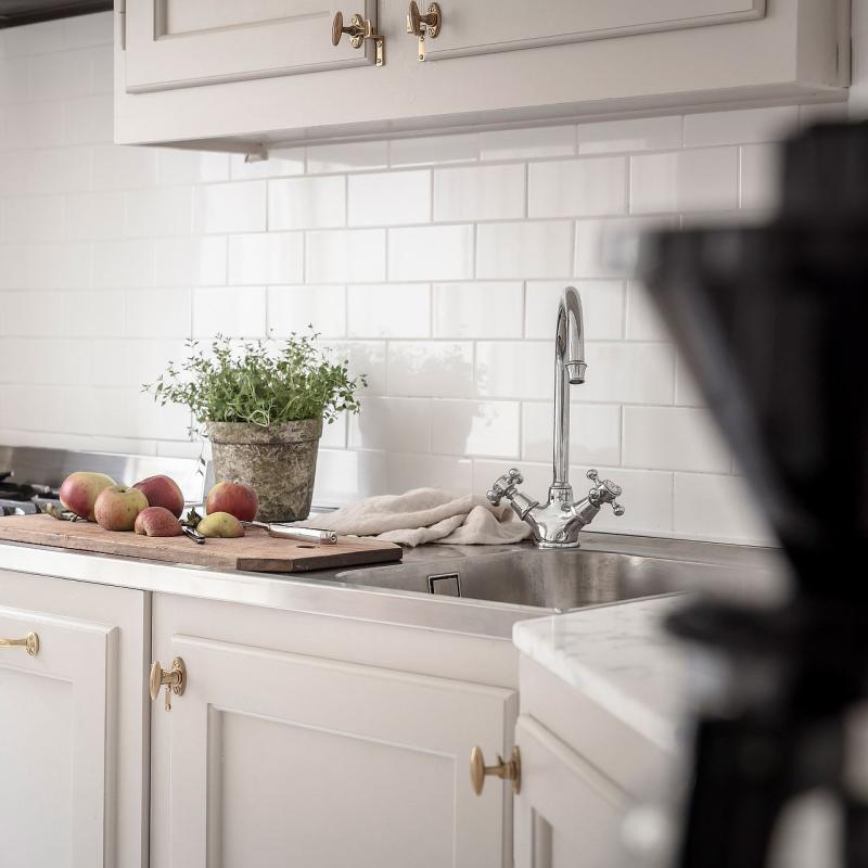 Blandebatteri - Lady svanehals messing image