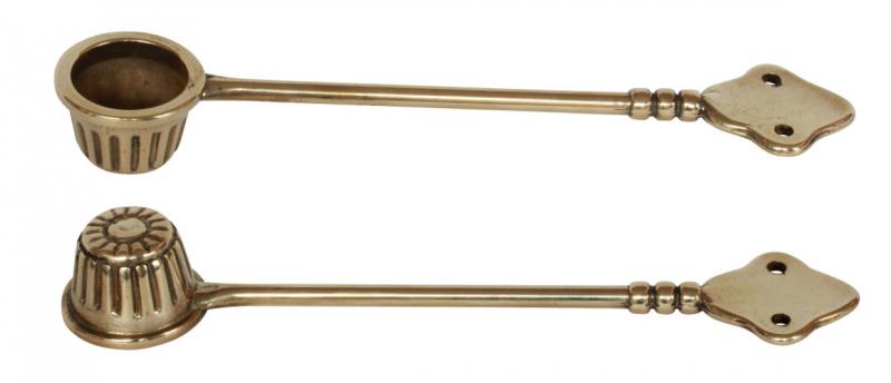 Candle snuffer - Brass image