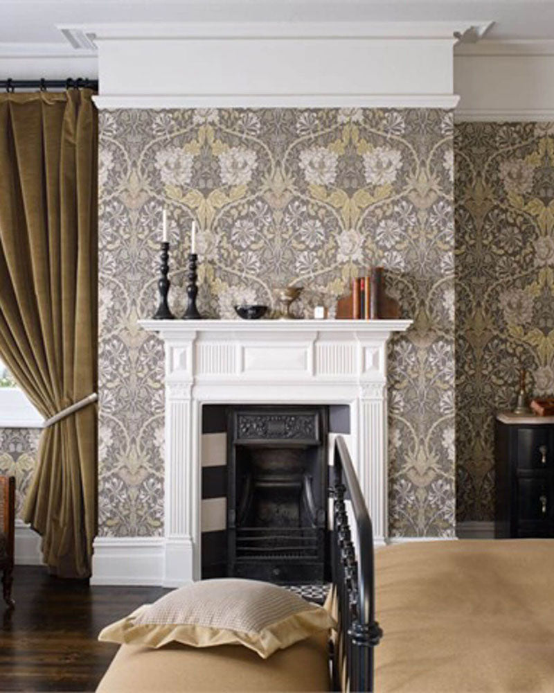 William Morris & Co. Tapet - Honeysuckle & Tulip, Charcoal/Gold image