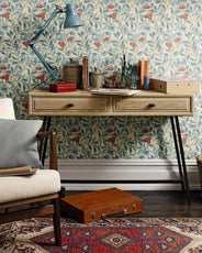 William Morris & Co. Tapet - Arbutus Woad/Russet thumbnail image