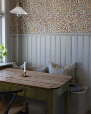 William Morris & Co. Tapet - Fruit Limestone/Artichoke thumbnail image