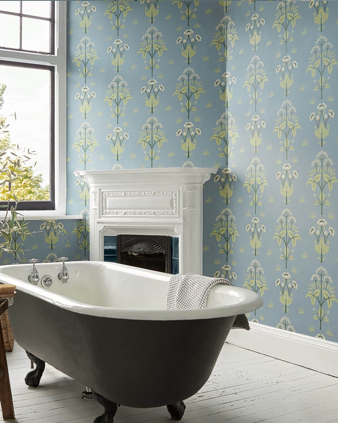 William Morris & Co. Wallpaper - Meadow Sweet Cobalt/Grass Green image