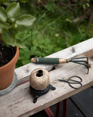 Schnurhalter Gusseisen - Schere & Schnur thumbnail image