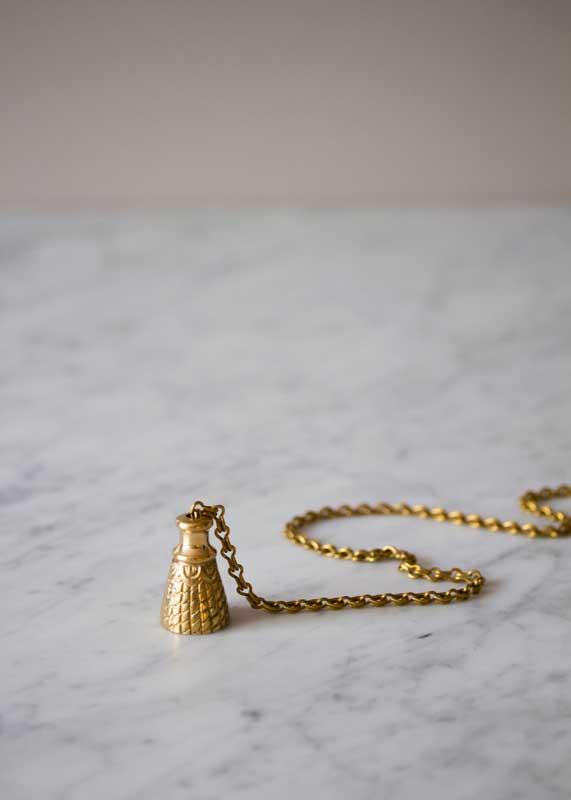 Spjälltofs - Kakelugnstofs mässing image