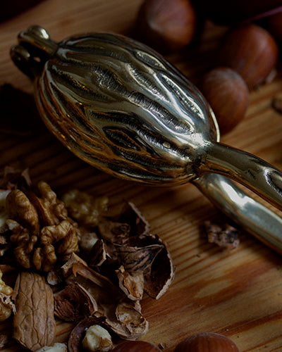 Nøtteknekker valnøtt - Messing image