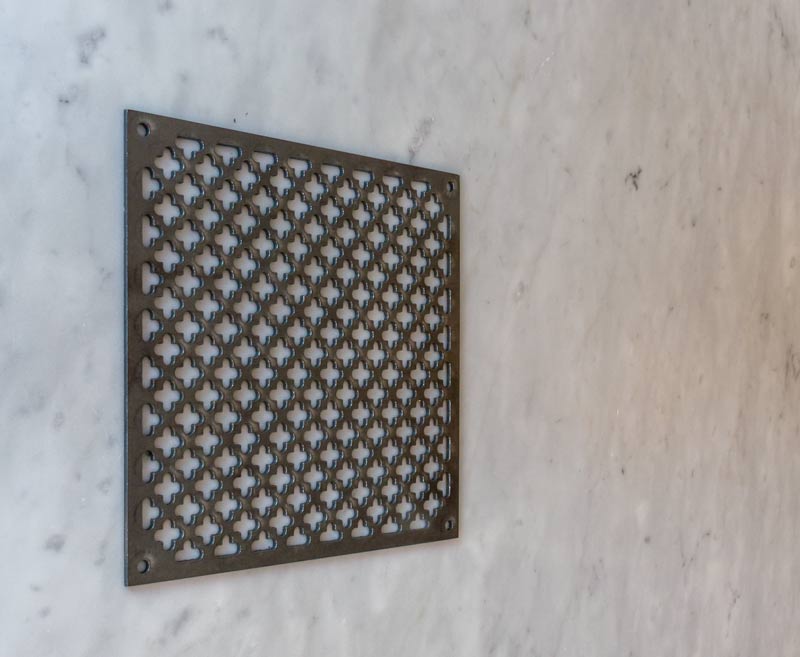 Clover-Pattern Vent Cover - Treated Iron - 155 x 155 mm (6.1 x 6.1 in.) image