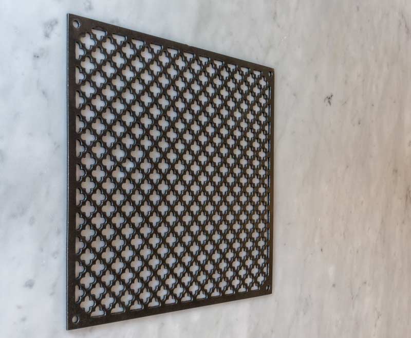 Lüftungsgitter Kleeblatt – Behandeltes Eisen 200 x 200 image