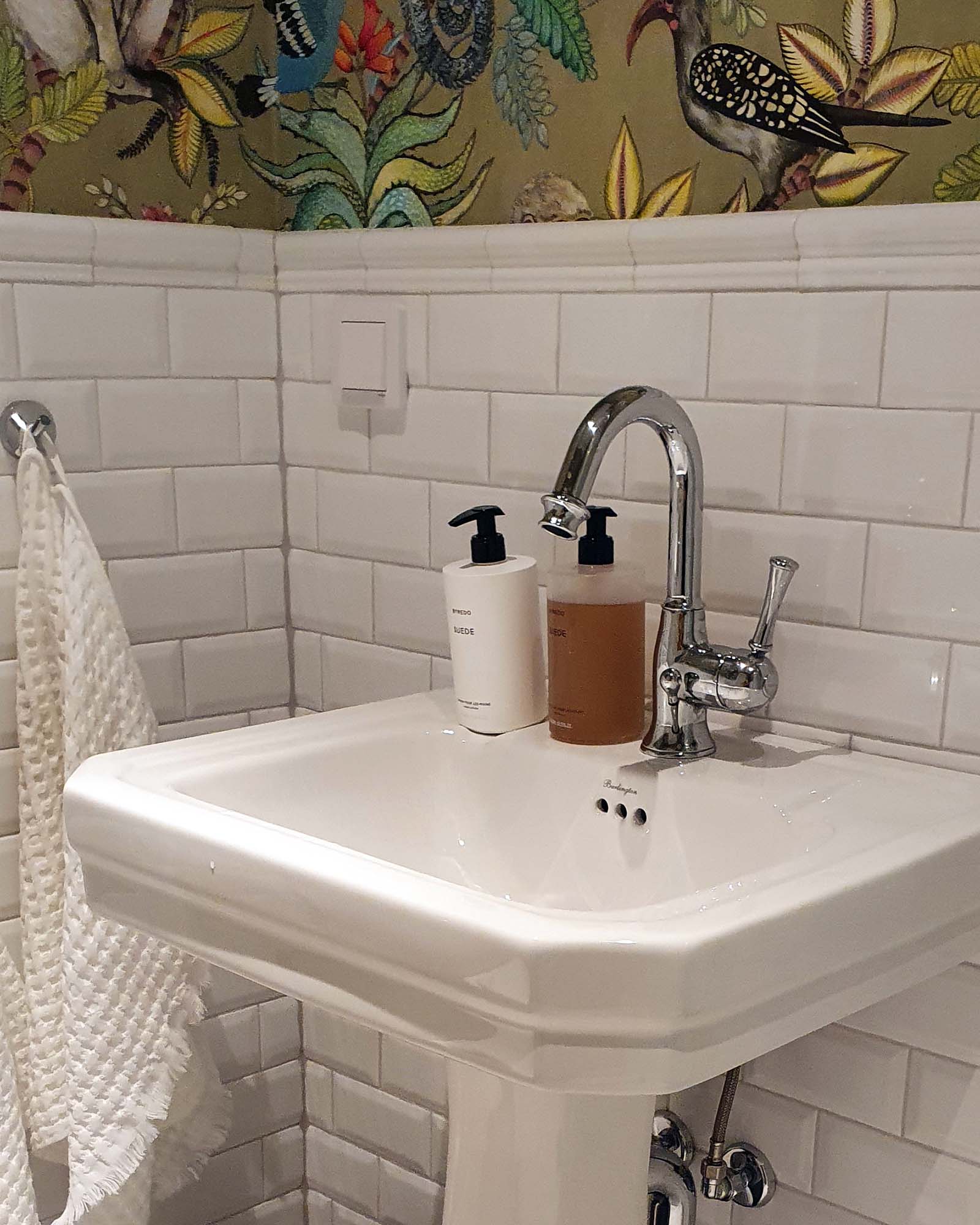 Bathroom Faucet - Denver bow chrome image