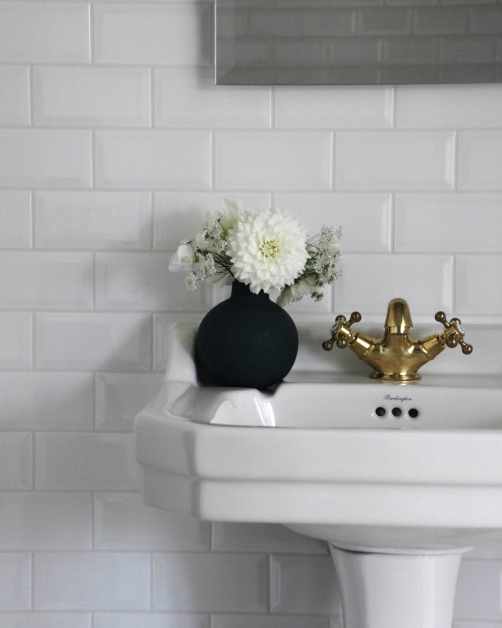 Bathroom Faucet - Kensington brass image