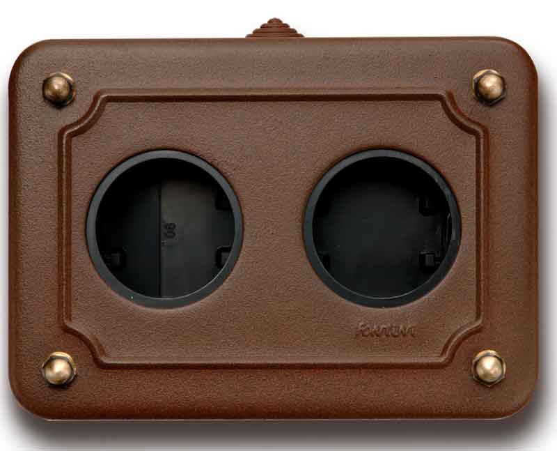 Metal box for surface mounting - Aged Metal image