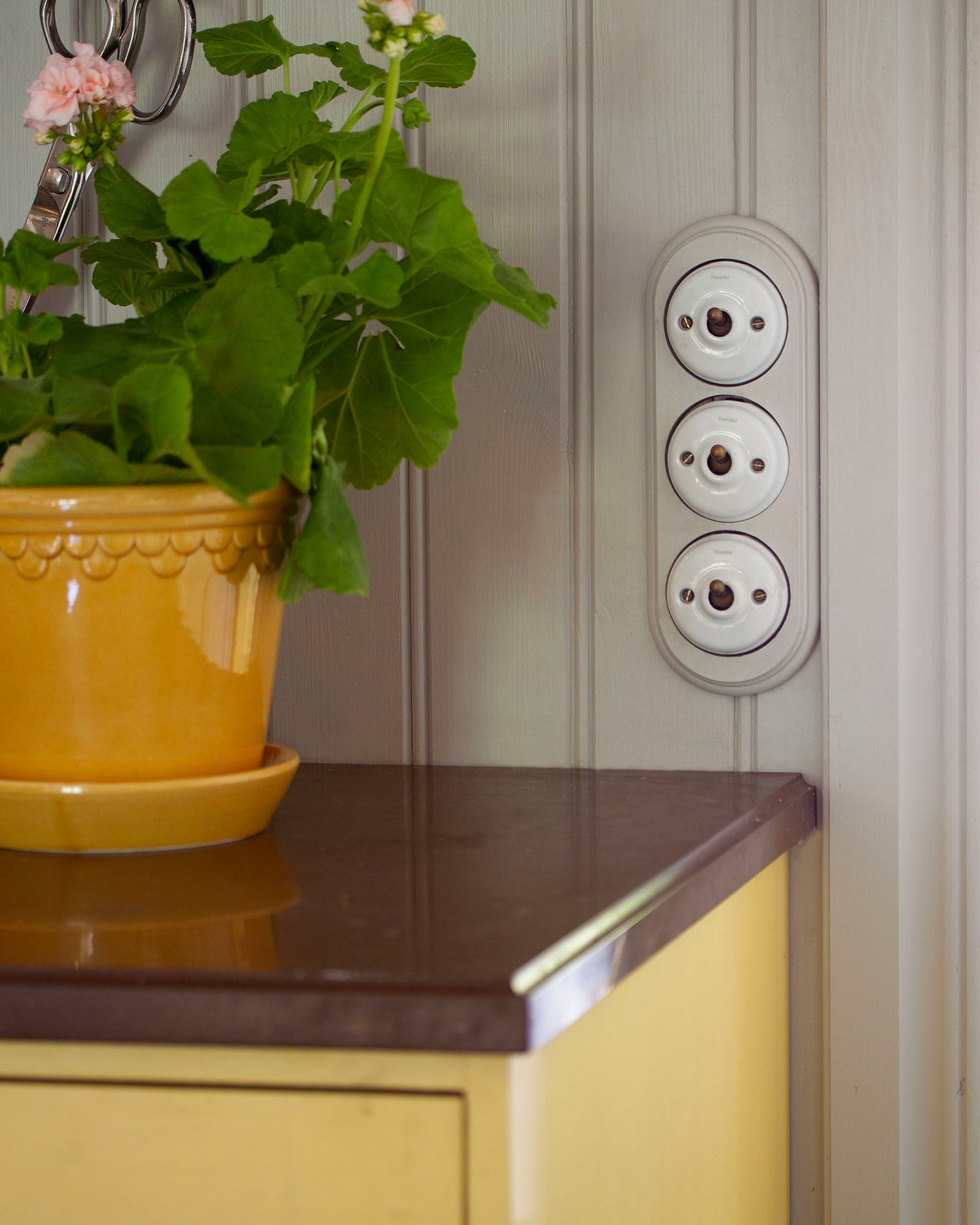 Toggle Push-Button Dimmer - White Porcelain/Antique Bronze image