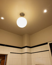 Baderomslampe - Taklampe Byström 100 forniklet globeskjerm thumbnail image