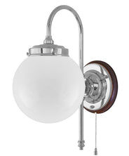 Vägglampa - Blomberg 80 förnicklad klot opalvit thumbnail image