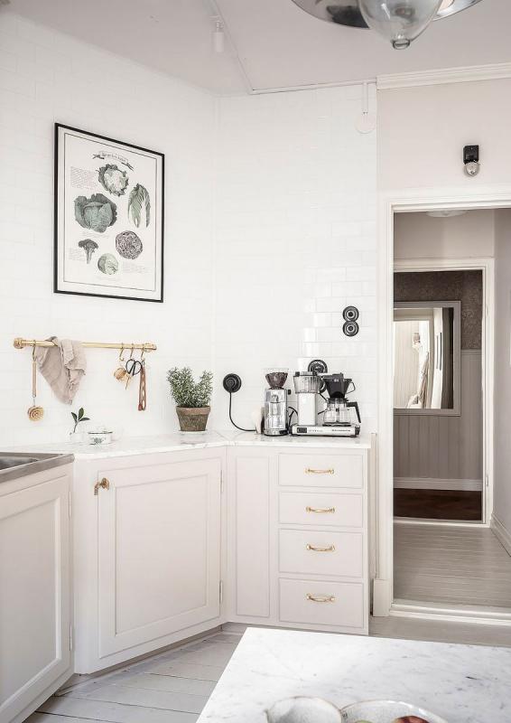 Eluttag - Svart porslin 1-facksram image