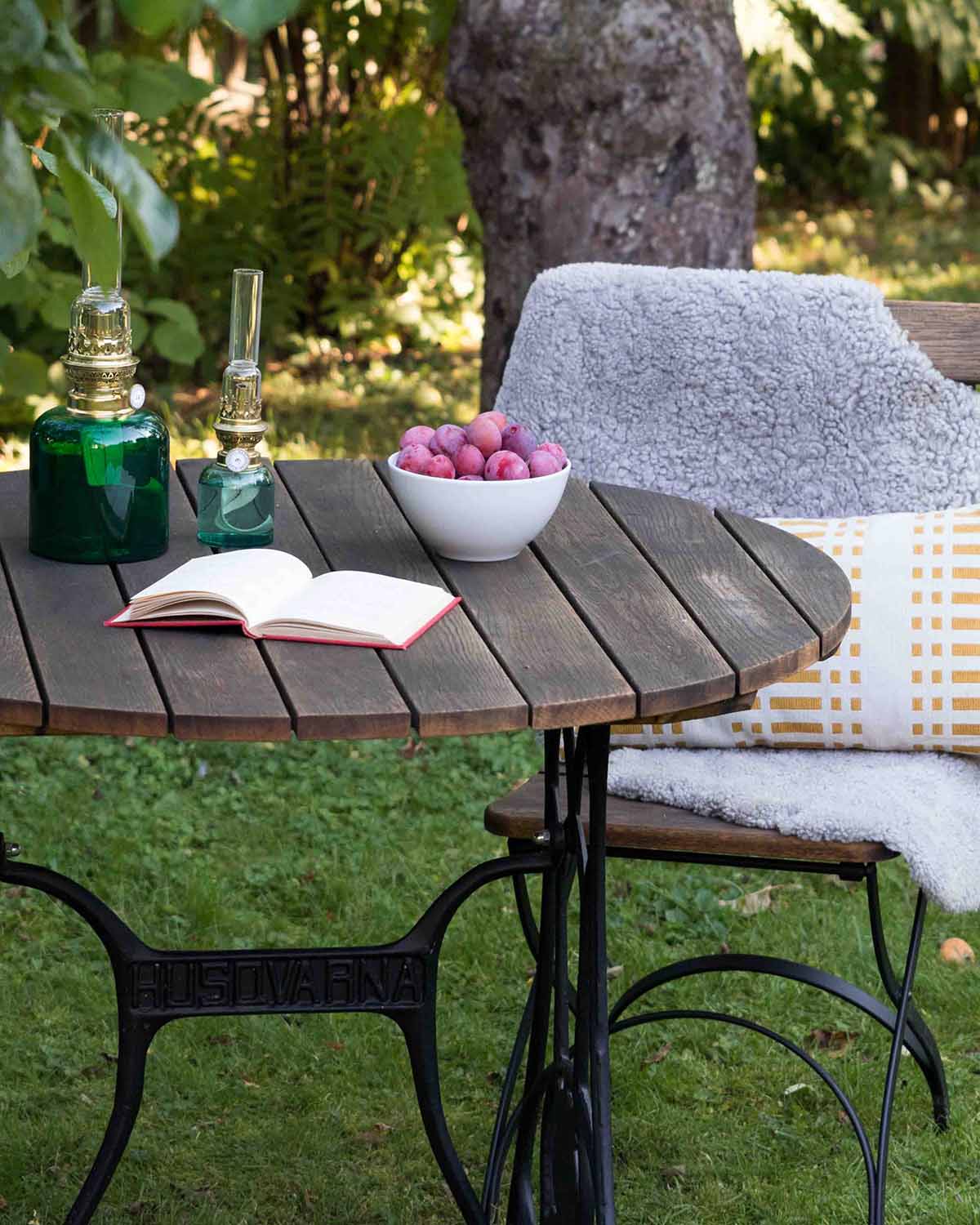 Inspiration - Husqvarna garden furniture group with kerosene lamps card image