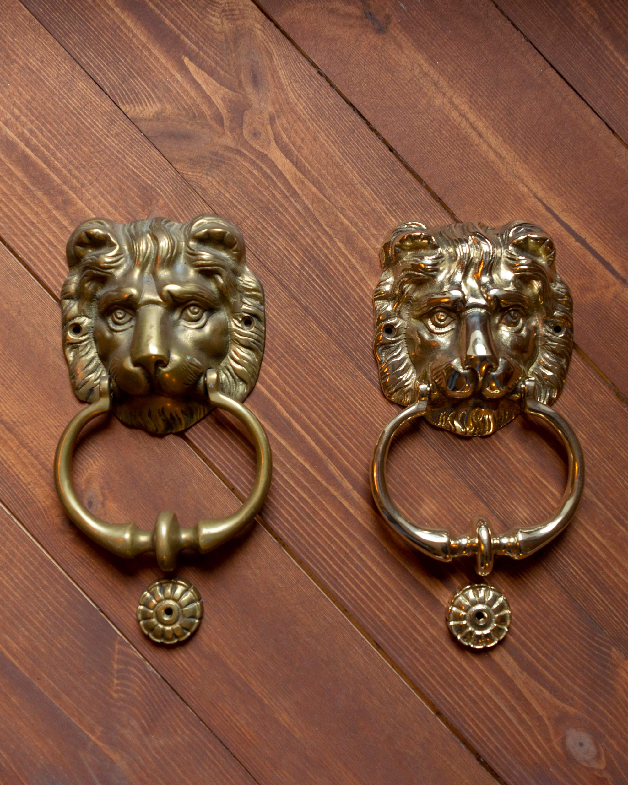 Door Knocker - Lion head brass image