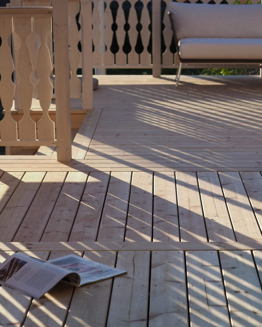 Heartwood Decking - 28 x 120 mm (1.1 x 4.72 in.) - Length: 4.2 m (3.9 m (13.8 ft.)