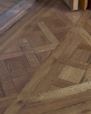 Versailles Panel Flooring – Reclaimed Antique Oak 23x1000x1000 mm (0.91x39.37x39.37 in.) thumbnail image