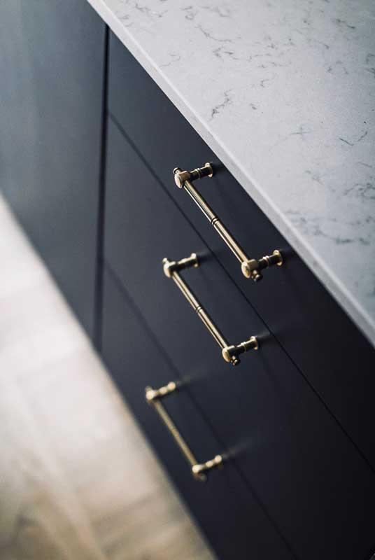 Drawer Handle - Karlskrona brass image