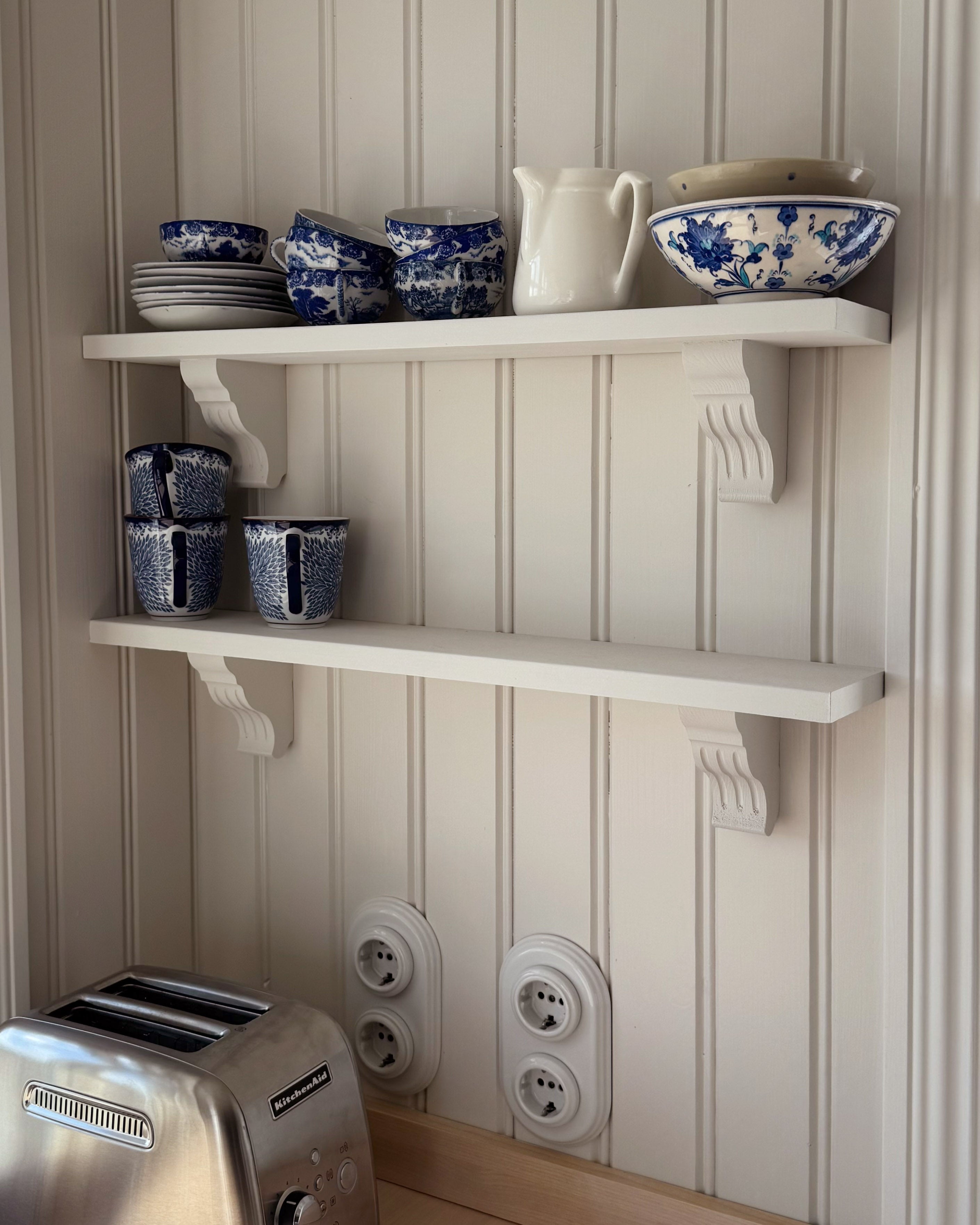 Eluttag dubbelt - Vitt porslin 2-facksram Fontini image