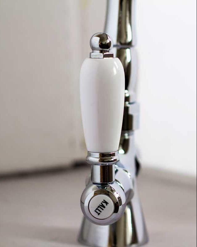 Keittiöhanat - Kaksireikäinen hana Salford kromi image