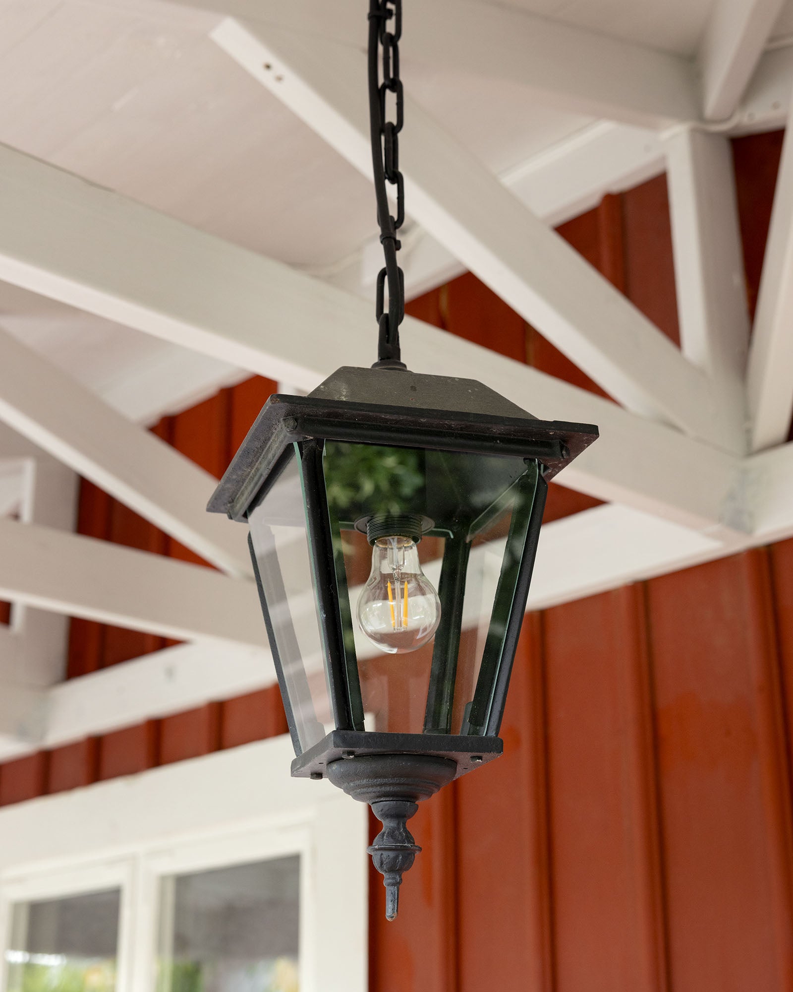 Udendørs lampe - Lille lampehus med kæde, L4 image