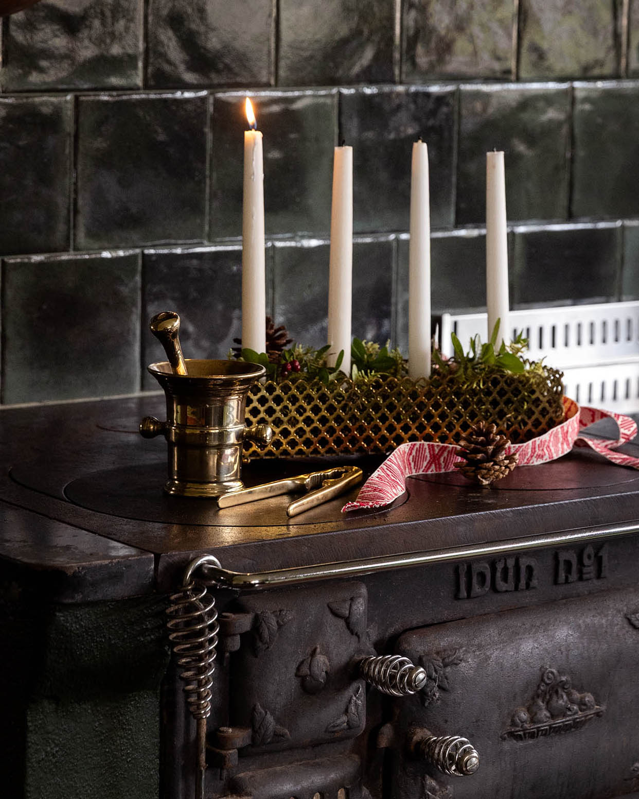 Cascanueces - Latón 16 cm image