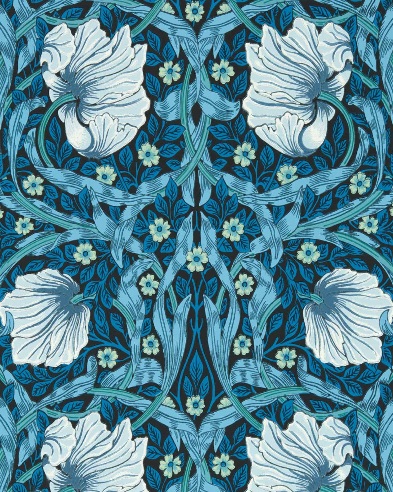 William Morris & Co. Wallpaper - Pimpernel Midnight/Opal