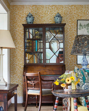 William Morris & Co. Tapet - Willow Buff thumbnail image