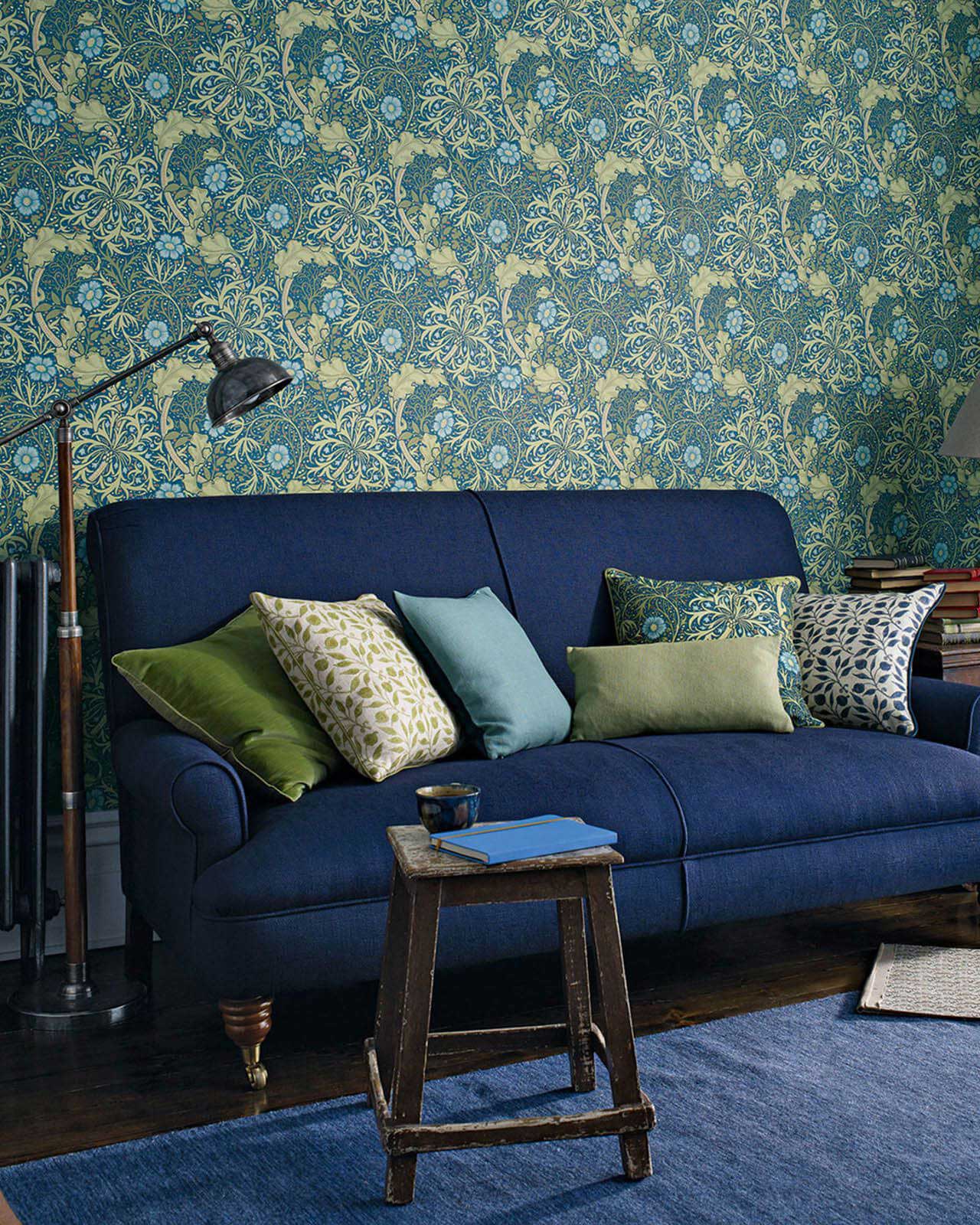 William Morris & Co. Wallpaper - Morris Seaweed Red/Gold image