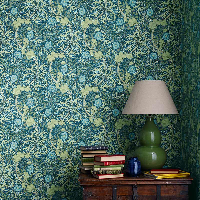 William Morris & Co. Tapet - Morris Seaweed Ebony/Poppy image