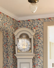 William Morris & Co. Tapetti - Arbutus Woad/Russet thumbnail image