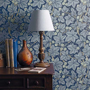 William Morris & Co. Tapet - Bramble Indigo thumbnail image