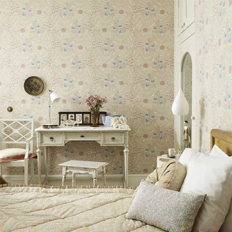 William Morris & Co. Tapet - Larkspur Manilla/Old Rose image