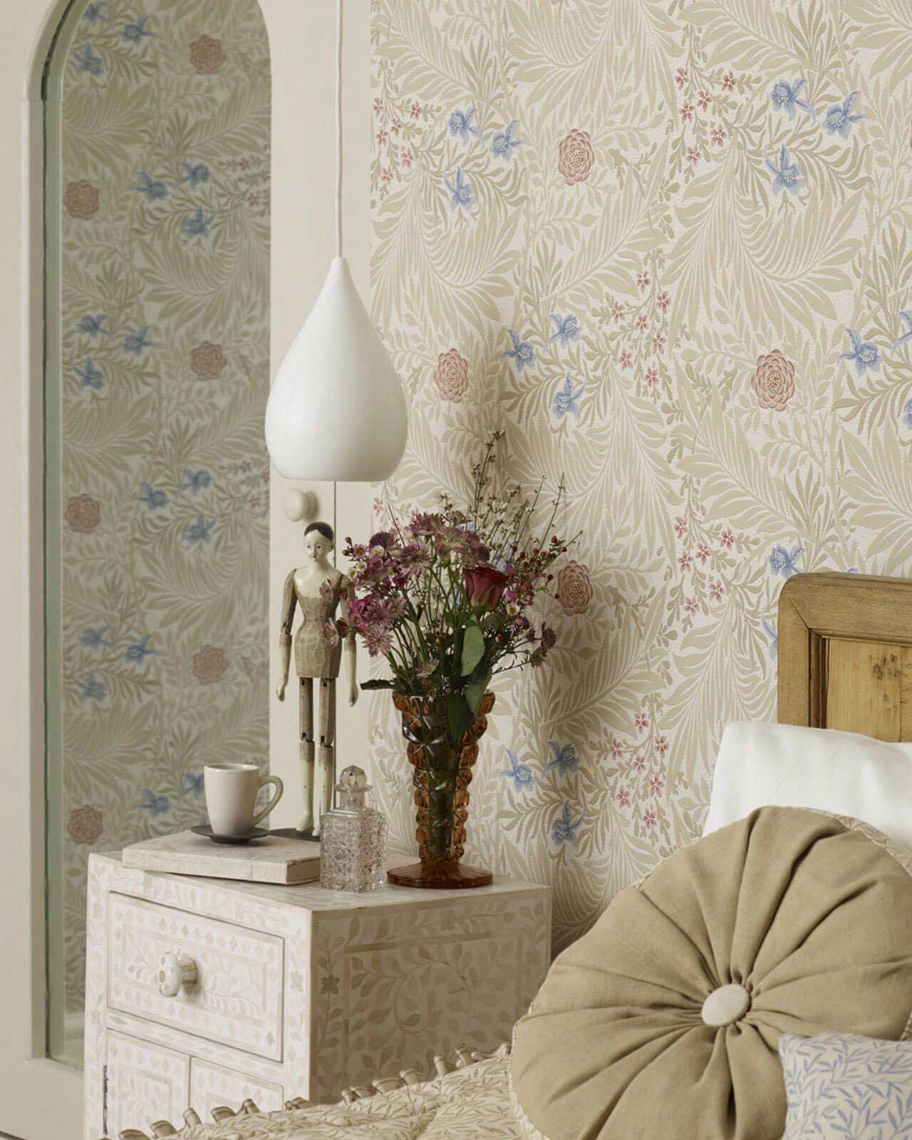 William Morris - Gammaldags tapet - Larkspur Olive/Lilac – Sekelskifte