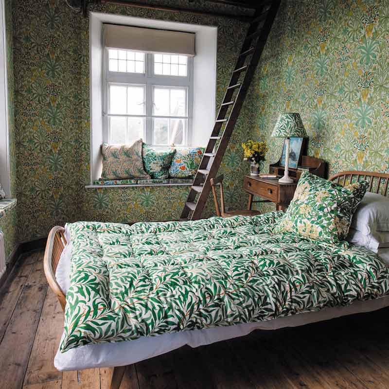 William Morris & Co. Tapet - Woodland Weeds sap green image