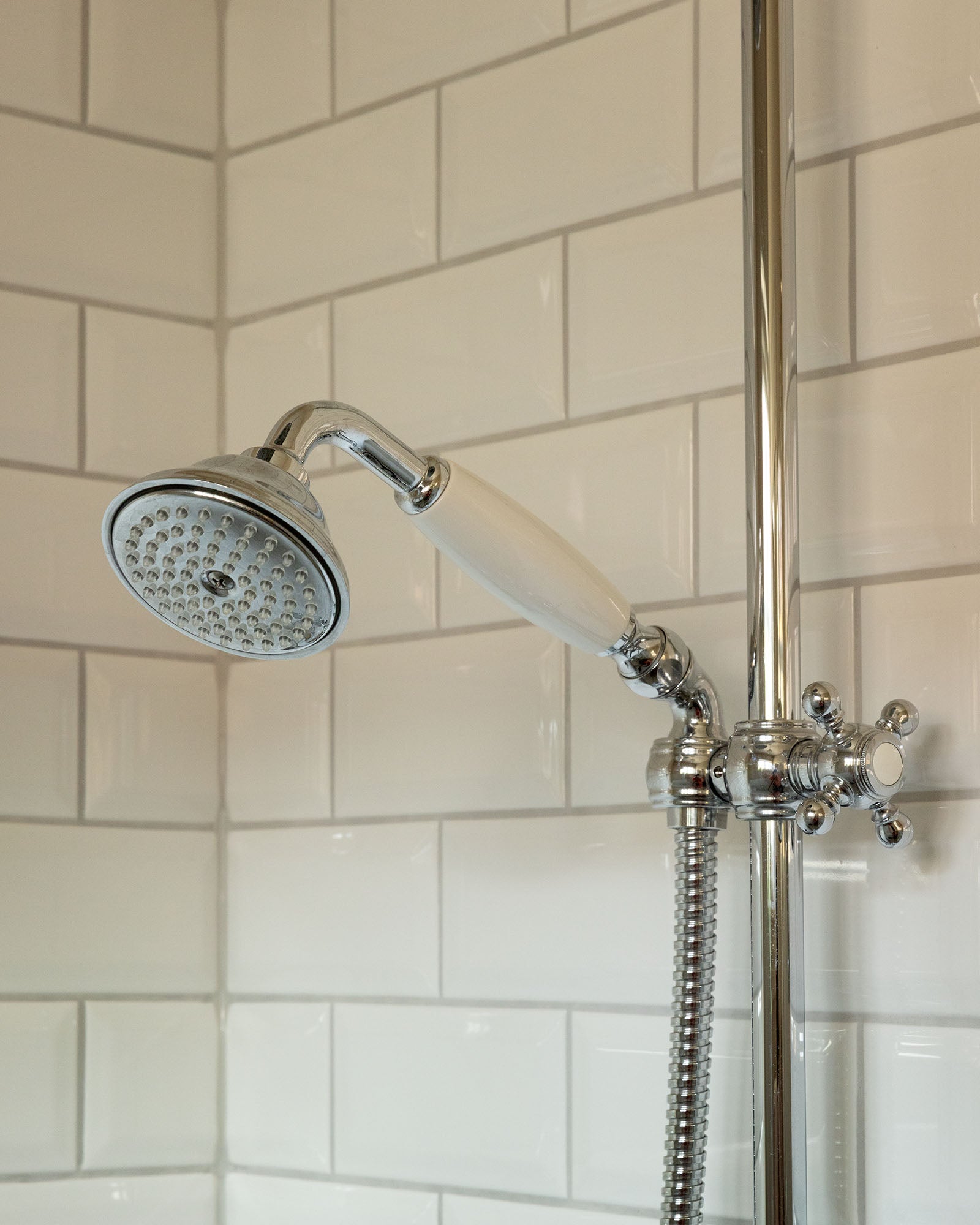 Shower Set - Maxima Colonial with head shower image