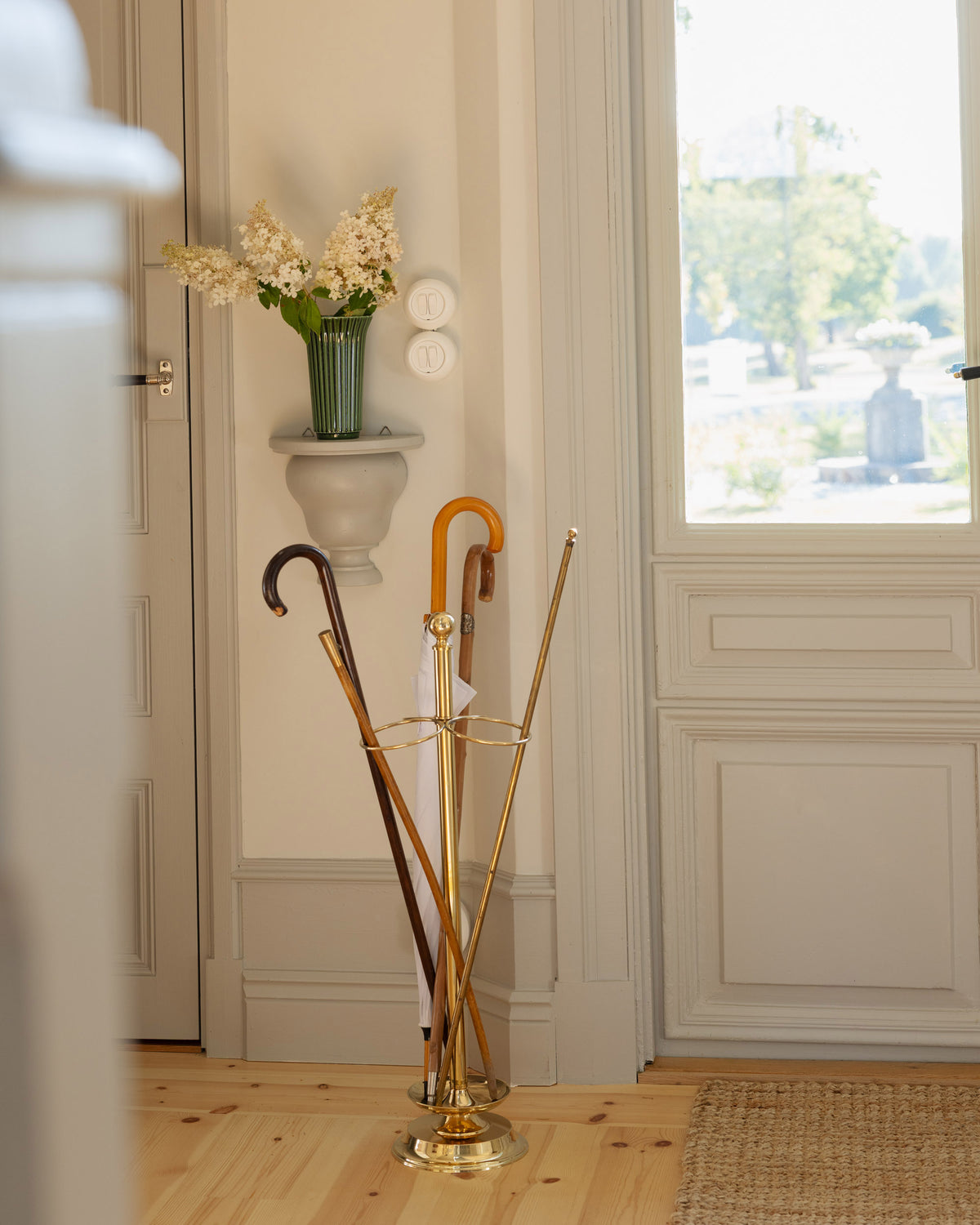 Umbrella Stand - Brass, Round, - 19 x 80 cm (7.48 x 31.5 in.) image
