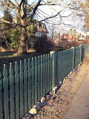 Altmodischer Zaun - Gartenzaun Djurgården thumbnail image