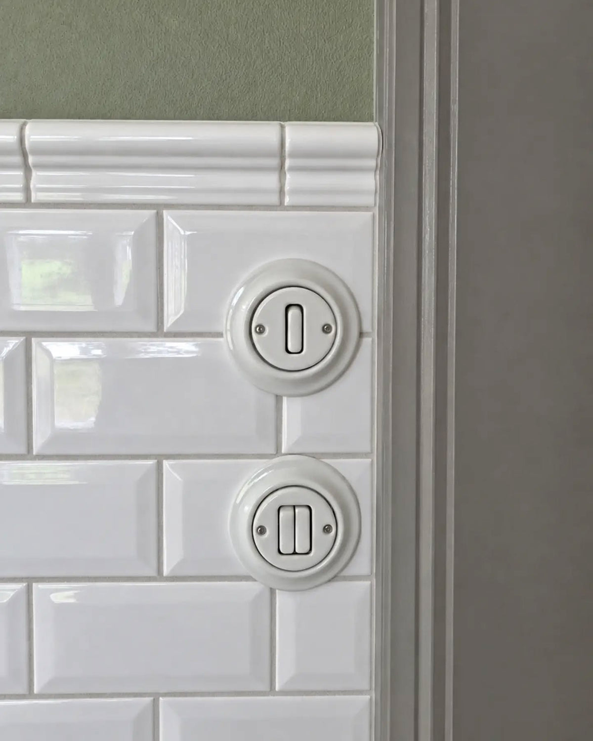 Dimmer - Dubbel tryckknapp vit porslin - ABB Decento image